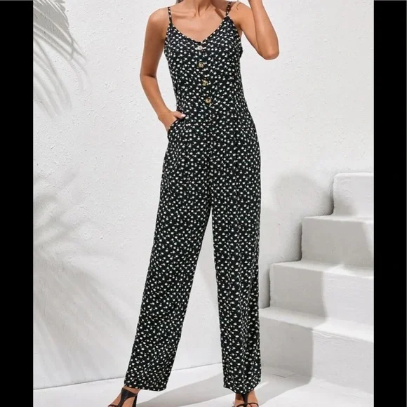 Black Floral Button-Front Sleeveless Jumpsuit in L - Picture 2 of 4